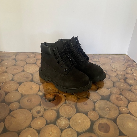 Black Toddler Timberland Boots - Picture 3 of 4